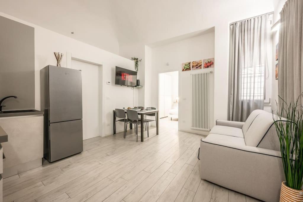 Old Town Via Marsala Apartment 博洛尼亚 外观 照片